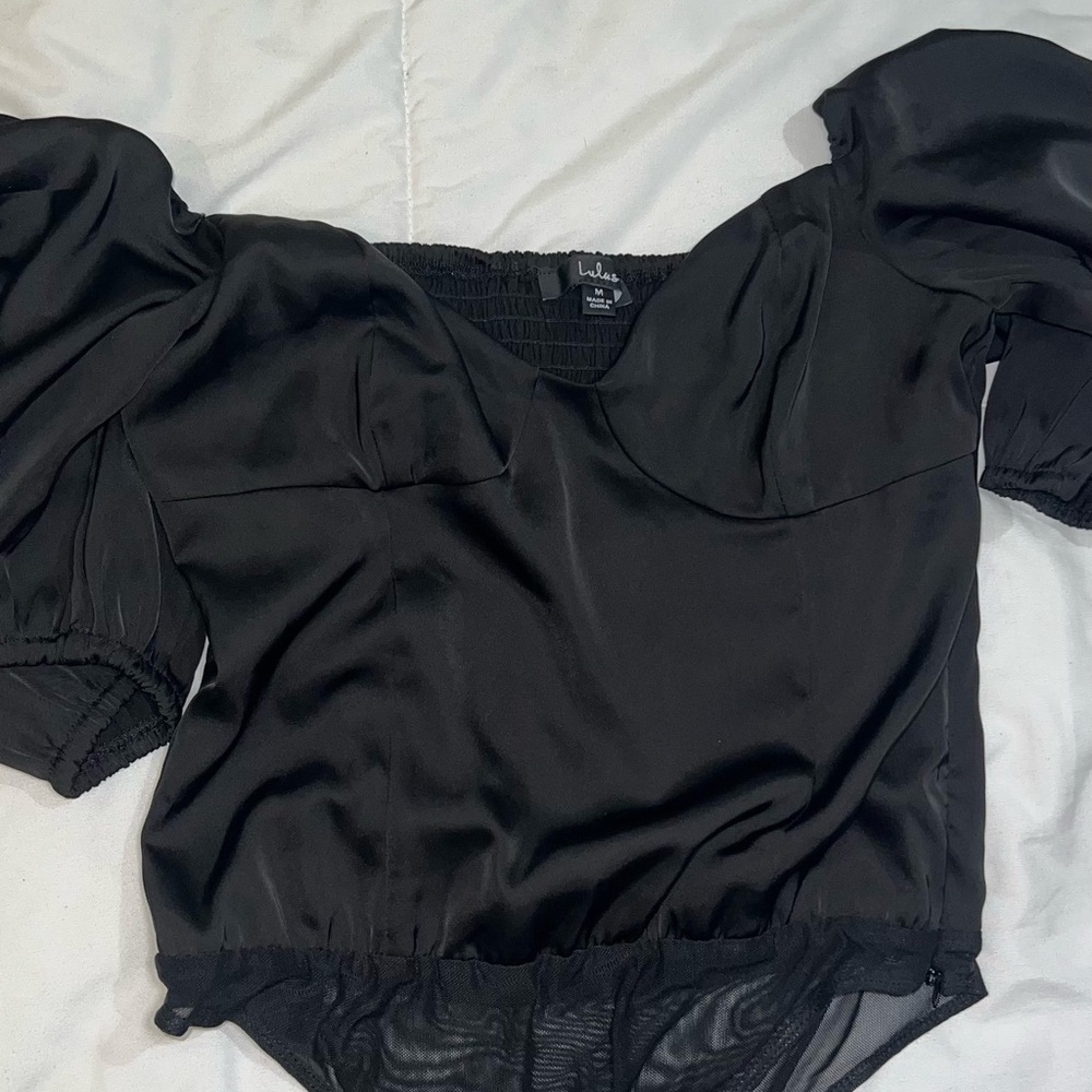 Lulu's Black Satin Puff Sleeve Blouse